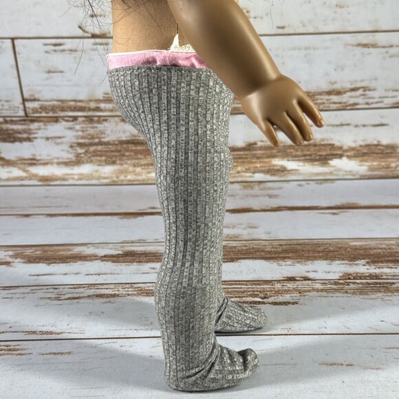 American Girl DOLL 2014 Brown Hair, Brown Eyes - Picture 4 of 9